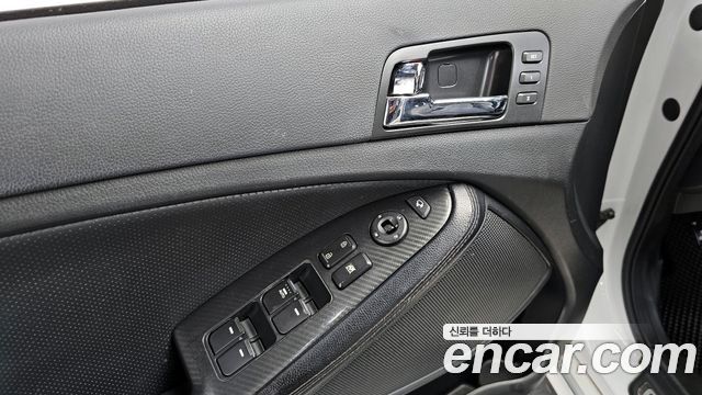 Kia K5 2013 — photo 19