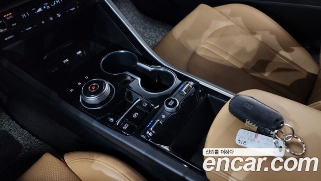 Kia K5 2020 — photo 9
