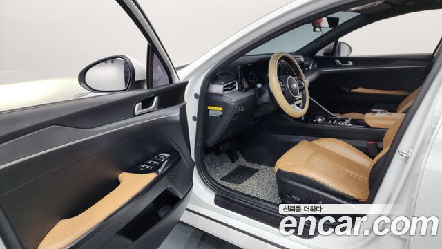Kia K5 2020 — photo 10