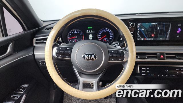 Kia K5 2020 — photo 13