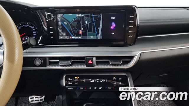 Kia K5 2020 — photo 15