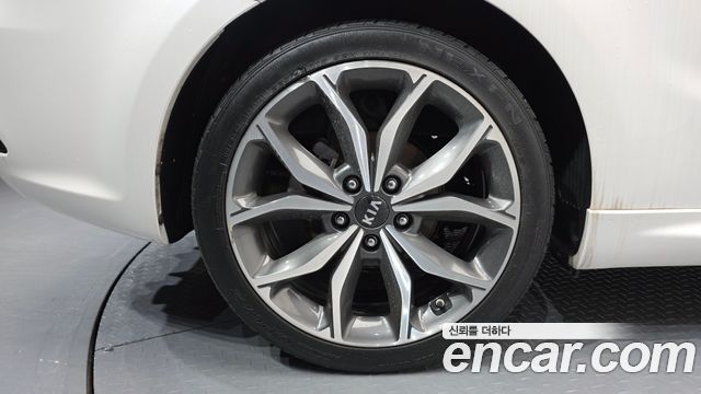 Kia K3 2017 — photo 5