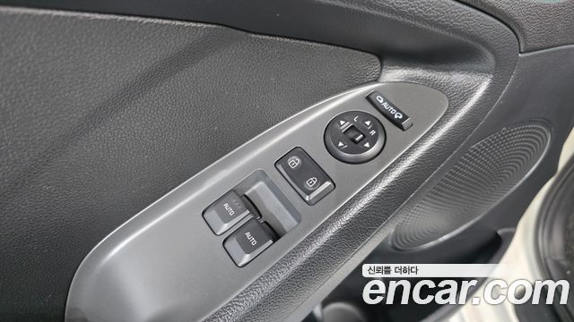 Kia K3 2017 — photo 13