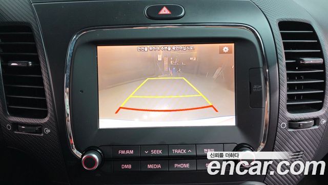 Kia K3 2017 — photo 18
