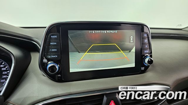 Hyundai Santafe 2020 — photo 15