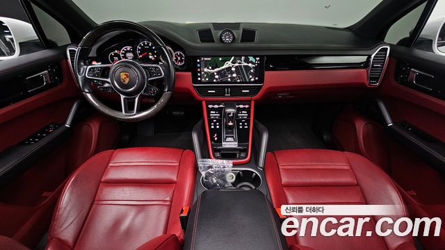 Porsche Cayenne 2022 — photo 7