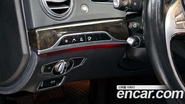 Mercedes-Benz S-Class 2015 — photo 16