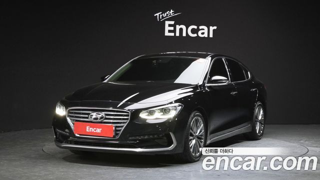 Hyundai Grandeur 2017 — photo 1