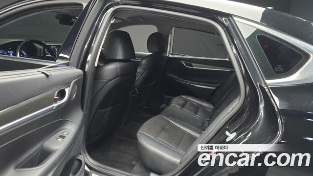 Hyundai Grandeur 2017 — photo 12