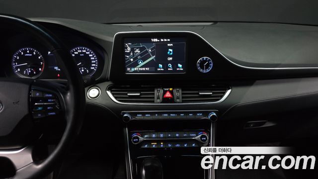 Hyundai Grandeur 2017 — photo 15