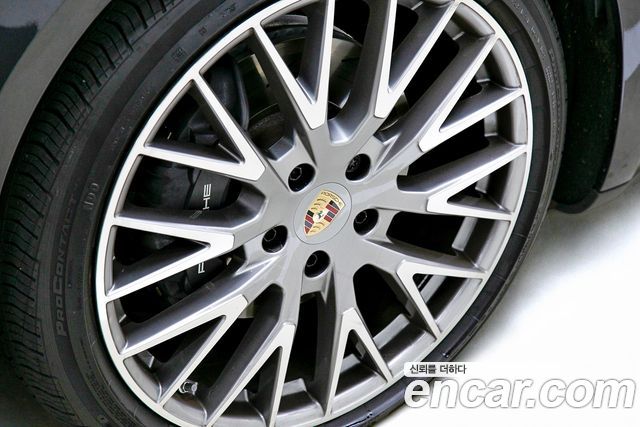 Porsche Panamera 2024 — photo 8