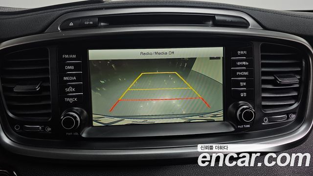 Kia Sorento 2015 — photo 16