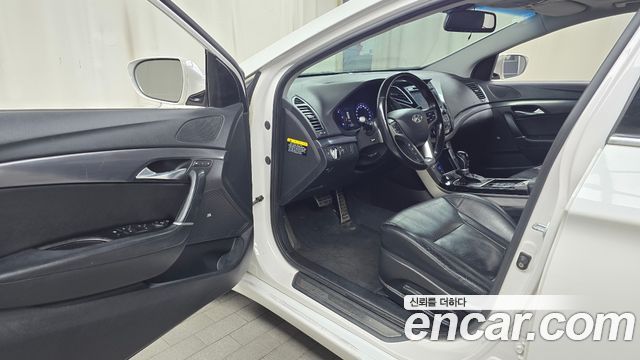 Hyundai i40 2014 — photo 10