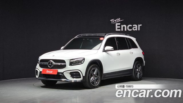 Mercedes-Benz GLB-Class 2024 — photo 1