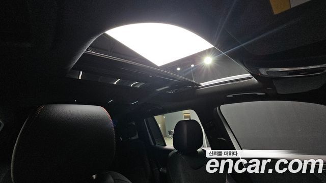 Mercedes-Benz GLB-Class 2024 — photo 19