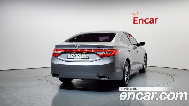 Hyundai Grandeur 2012 — photo 4