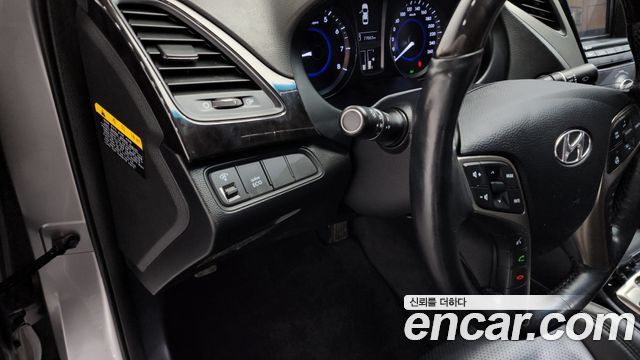 Hyundai Grandeur 2012 — photo 15