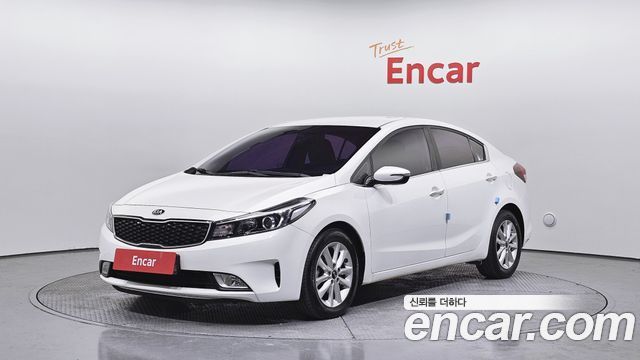 Kia K3 2016 — photo 1