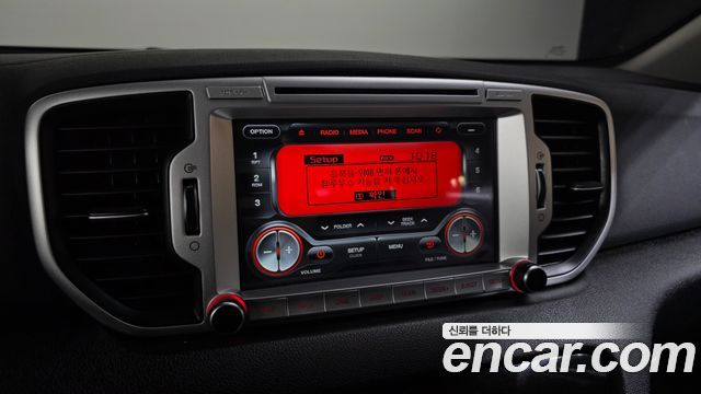 Kia Sportage 2016 — photo 16