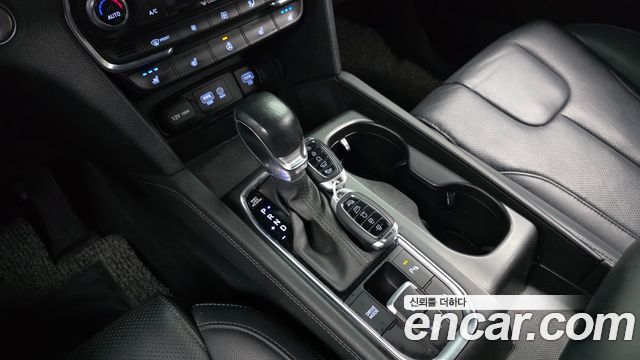 Hyundai Santafe 2020 — photo 9