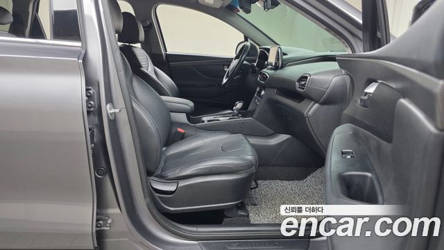 Hyundai Santafe 2020 — photo 11