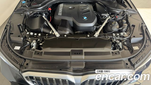 BMW 5-Series 2024 — photo 6