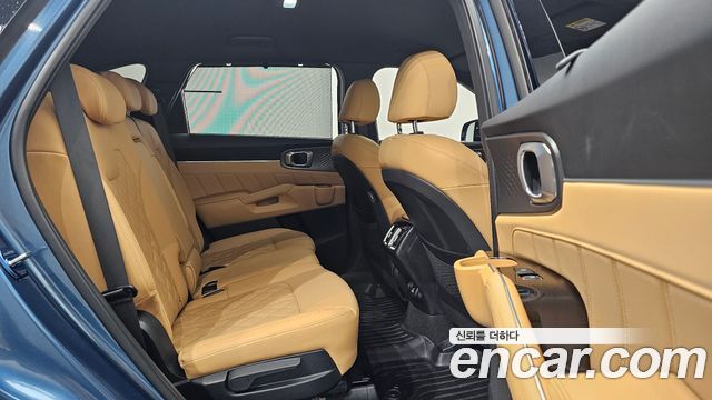 Kia Sorento 2023 — photo 12