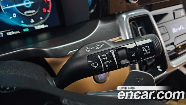 Kia Sorento 2023 — photo 18