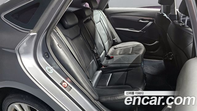 Hyundai i40 2014 — photo 12