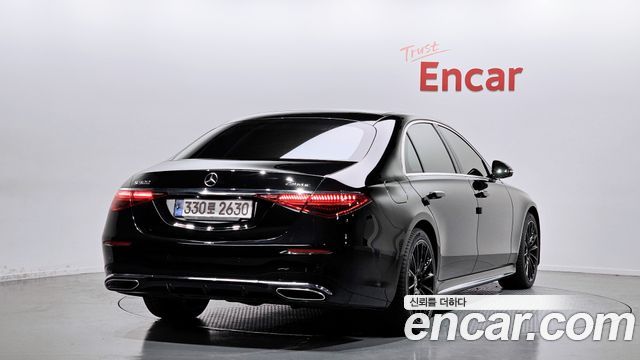 Mercedes-Benz S-Class 2022 — photo 2