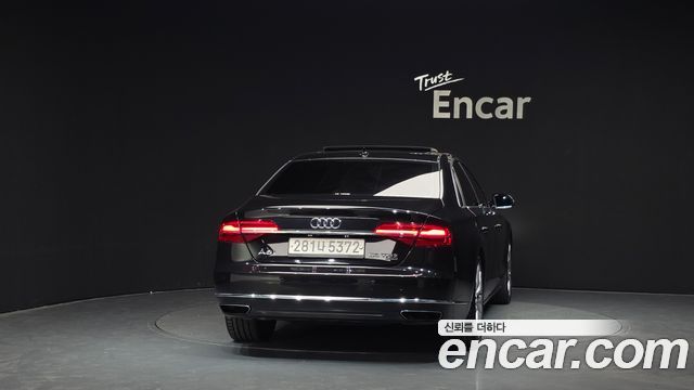 Audi A8 2015 — photo 4