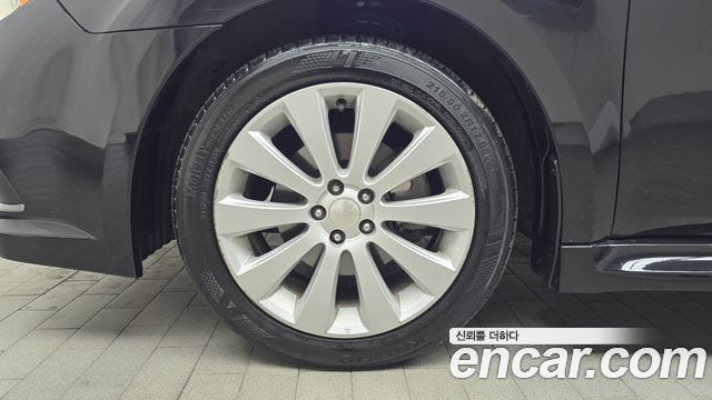 Subaru Legacy 2011 — photo 5