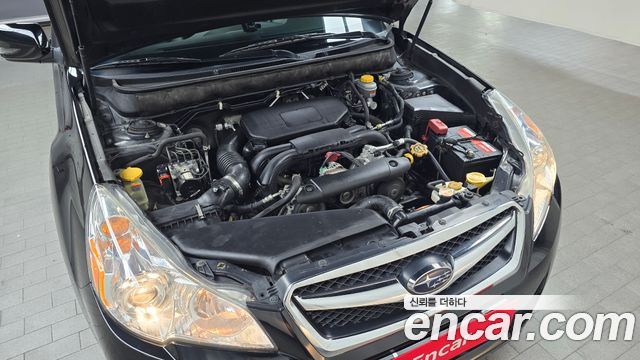 Subaru Legacy 2011 — photo 6