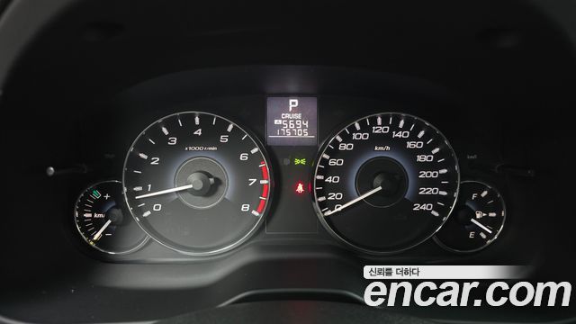 Subaru Legacy 2011 — photo 8