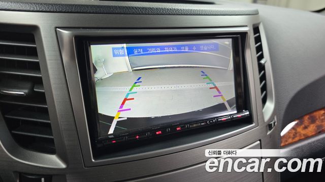 Subaru Legacy 2011 — photo 16