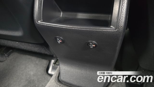 Subaru Legacy 2011 — photo 18