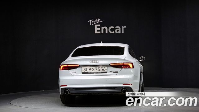 Audi A5 2019 — photo 4