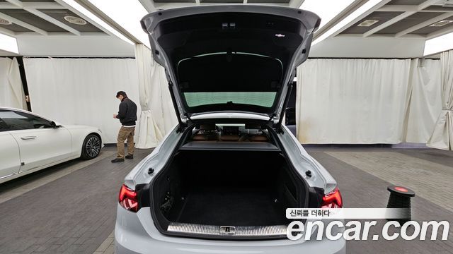 Audi A5 2019 — photo 20