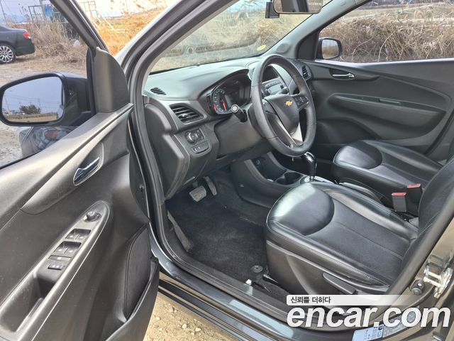 Chevrolet Korea Spark 2018 — photo 9