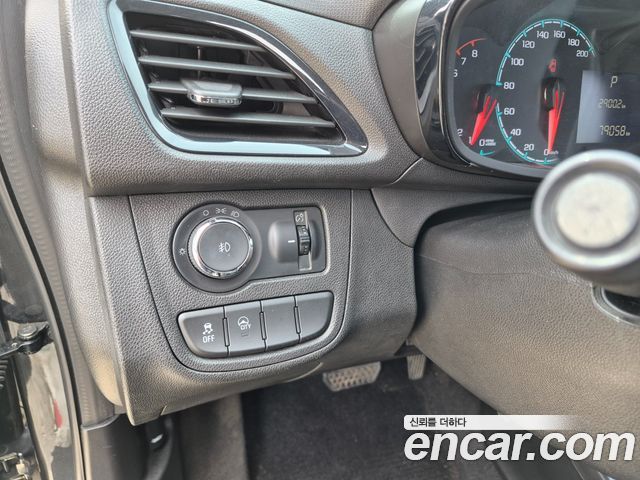 Chevrolet Korea Spark 2018 — photo 10