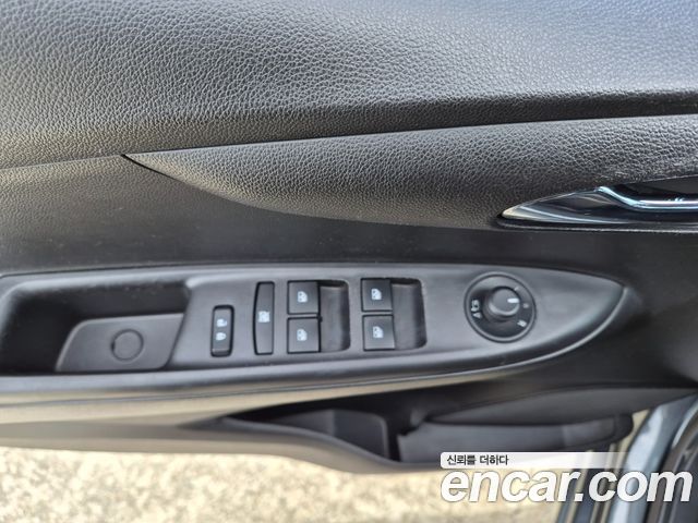 Chevrolet Korea Spark 2018 — photo 11
