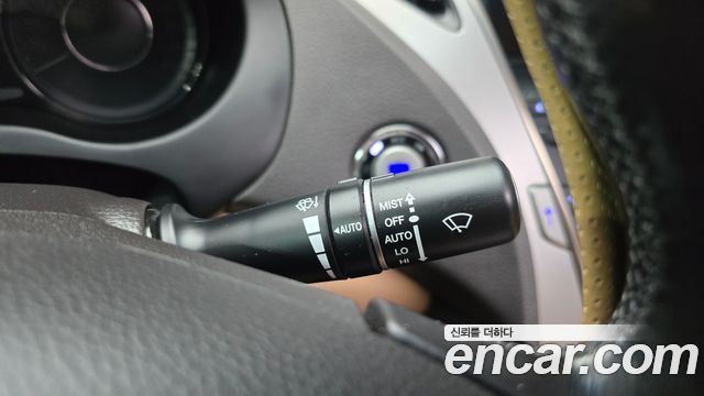 Hyundai Grandeur 2011 — photo 17