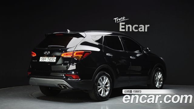 Hyundai Santafe 2018 — photo 2