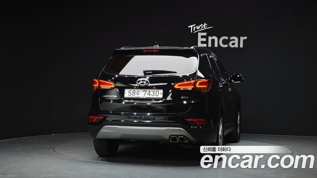 Hyundai Santafe 2018 — photo 4