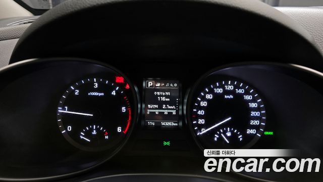 Hyundai Santafe 2018 — photo 8