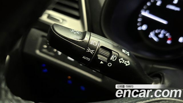 Hyundai Santafe 2018 — photo 20