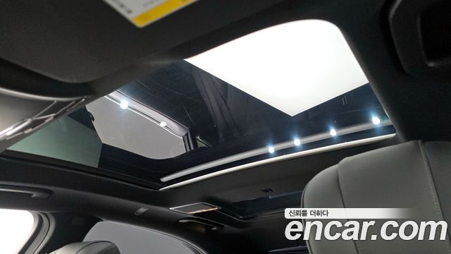 Mercedes-Benz S-Class 2015 — photo 18