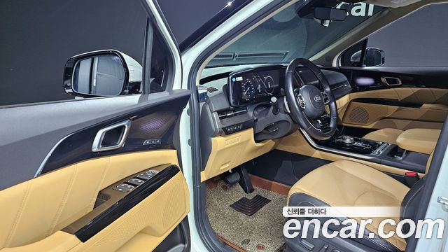 Kia Canival 2021 — photo 10