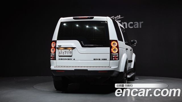 Land Rover Discovery 2013 — photo 4