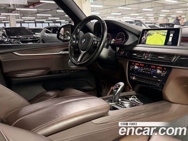 BMW X5 2016 — photo 8